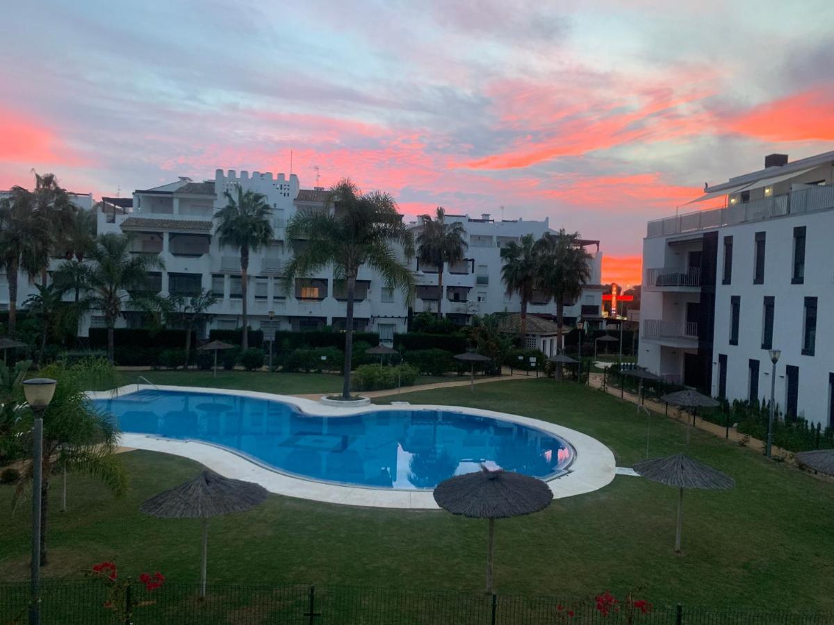 Apartamento La Sirenita Rota Extérieur photo